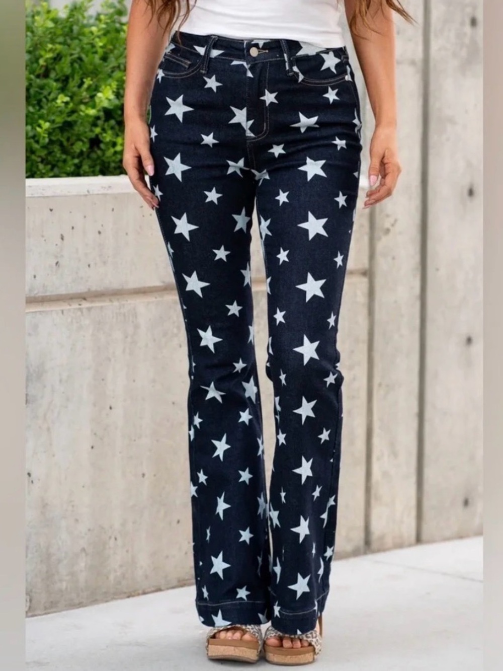 Judy Blue Women’s Star-Print Dark Blue Jeans